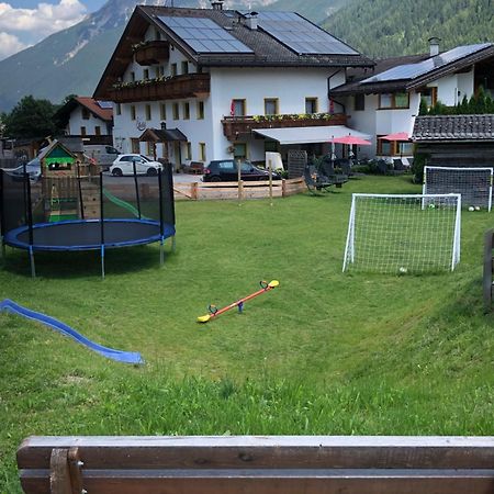 Alpenpension Elferblick Neustift im Stubaital Exterior photo